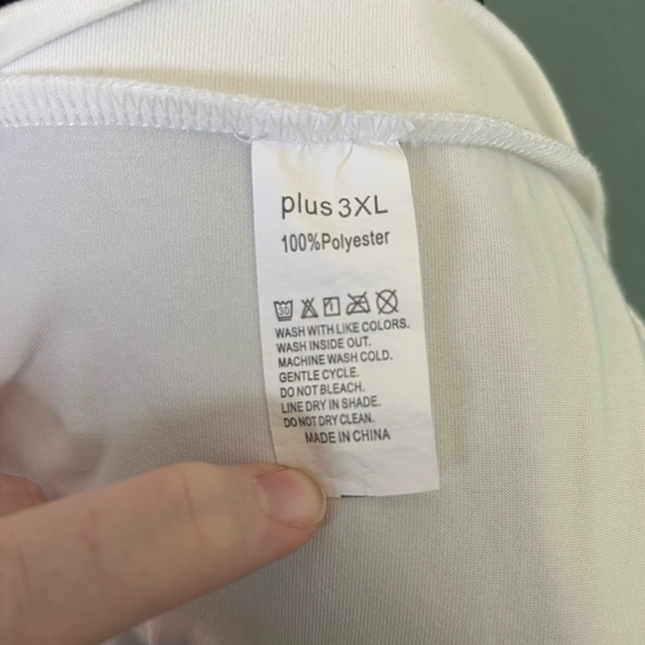 Women's White Butterfly Top - Picture 5 of 5